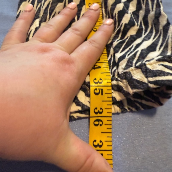 Anthropologie Black and White Graphic Joggers with High Waist - Picture 7 of 10